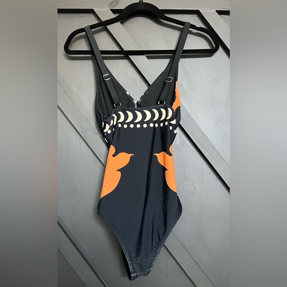 Commense Bird Print Cutout One Piece Swimsuit & Cover Up Maxi Skirt - Picture 8 of 10